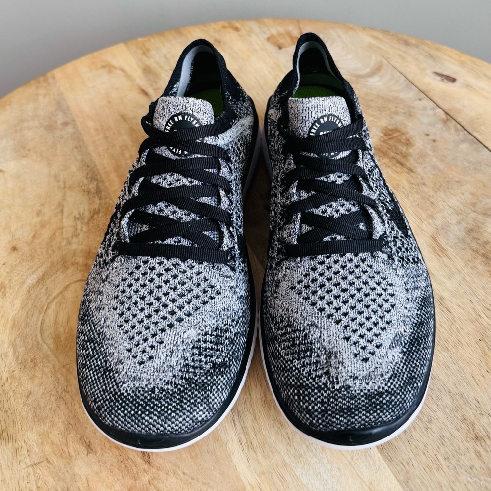 Nike Free RN Flyknit Running Shoes Black White Stretchy Lace Up Sneakers Sz 8 - Picture 8 of 12